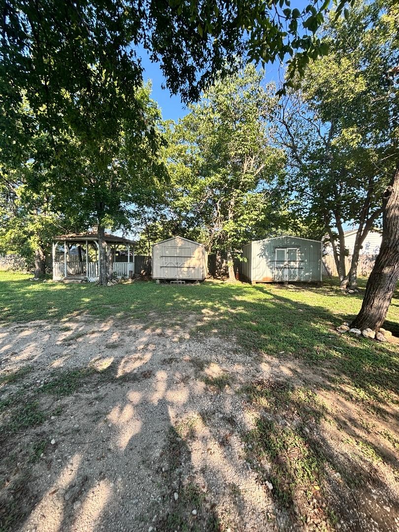 3801 E Berry Street Fort Worth TX 76105