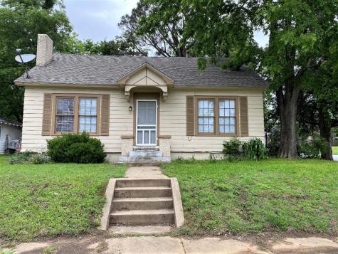 101 W Heron Street Denison TX 75021