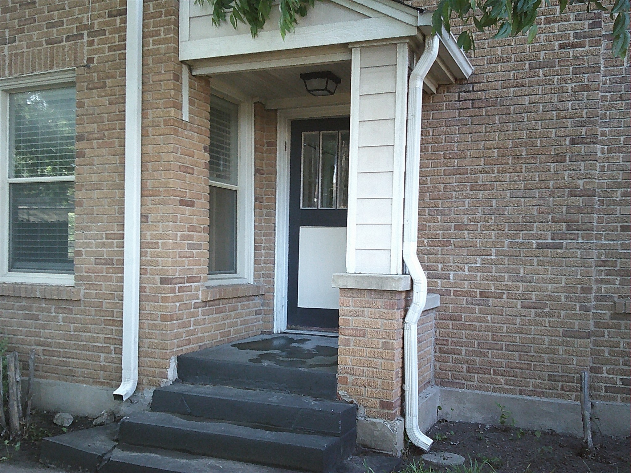 1007 N Center Street Bonham TX 75418