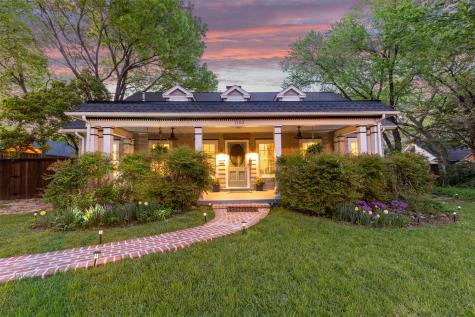 1102 W Virginia Street Mckinney TX 75069