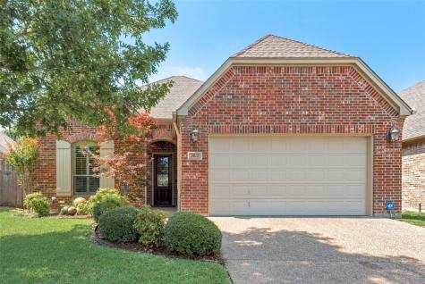 2012 Kodiak Court Arlington TX 76013