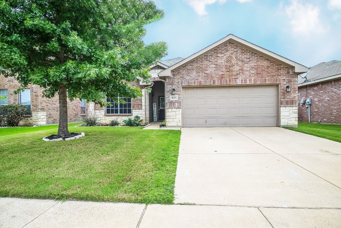 8633 Gray Shale Drive Fort Worth TX 76179