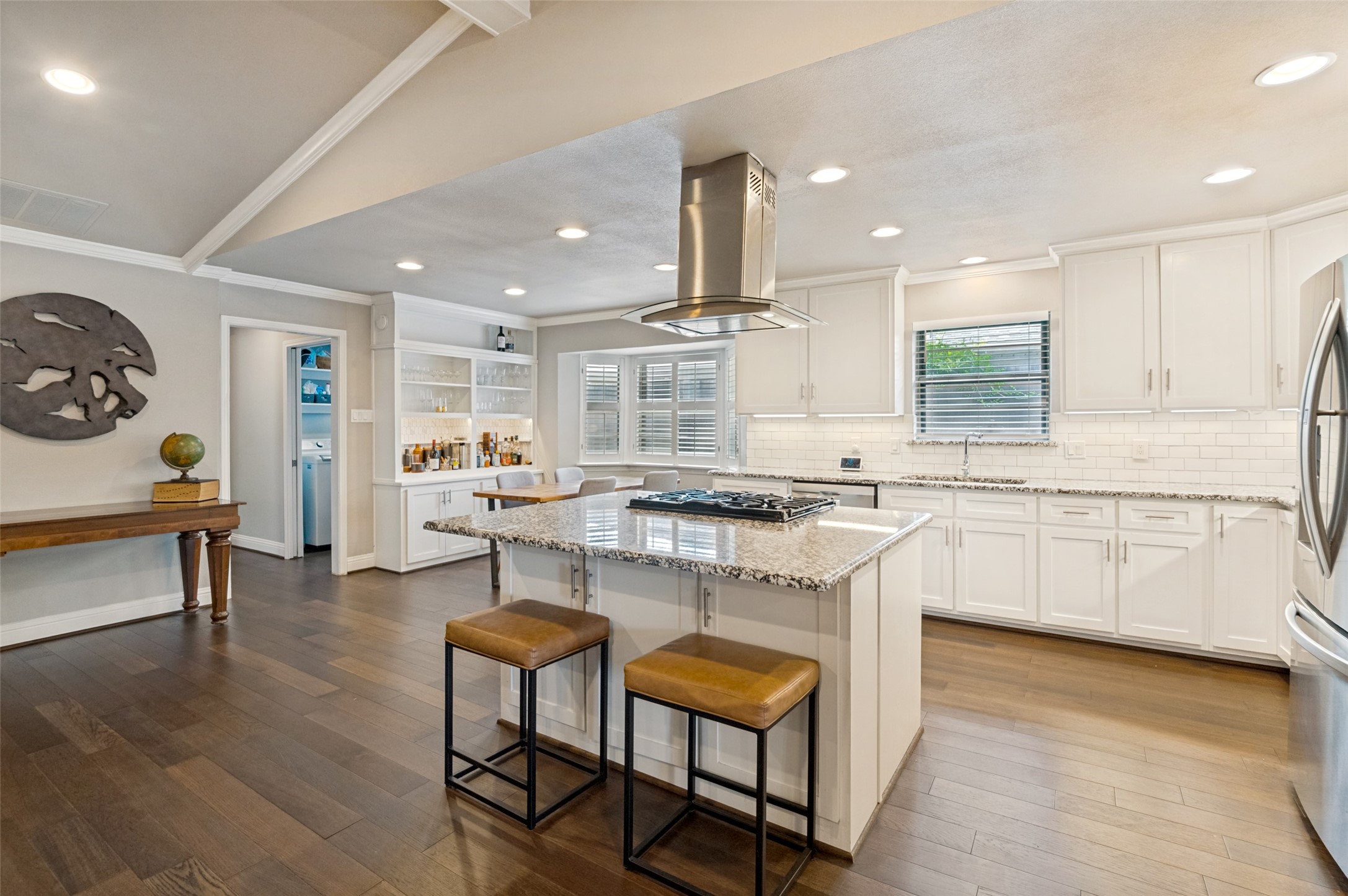 9421 Meadowknoll Drive Dallas TX 75243