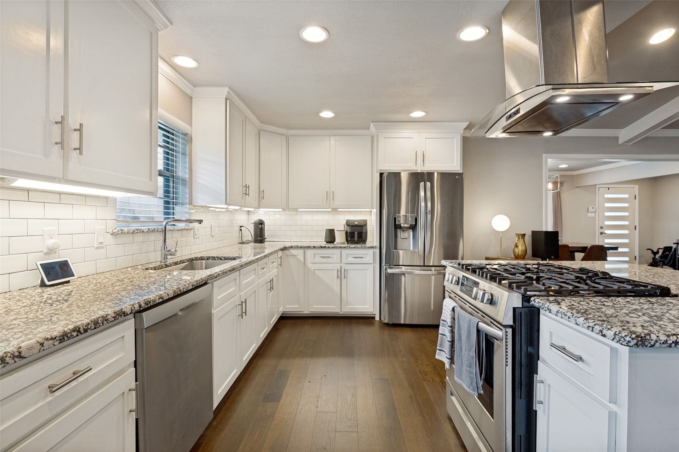 9421 Meadowknoll Drive Dallas TX 75243