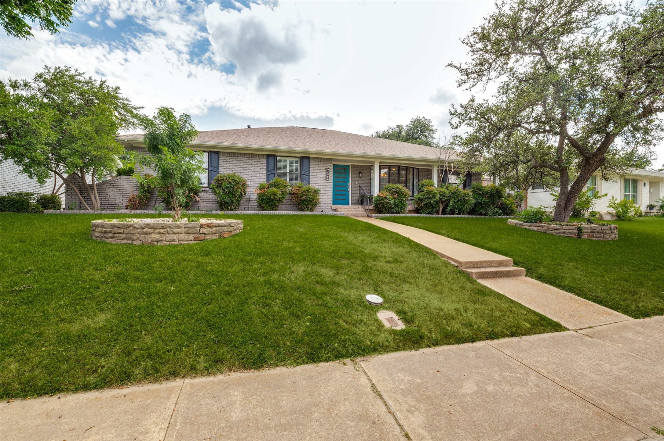 9421 Meadowknoll Drive Dallas TX 75243