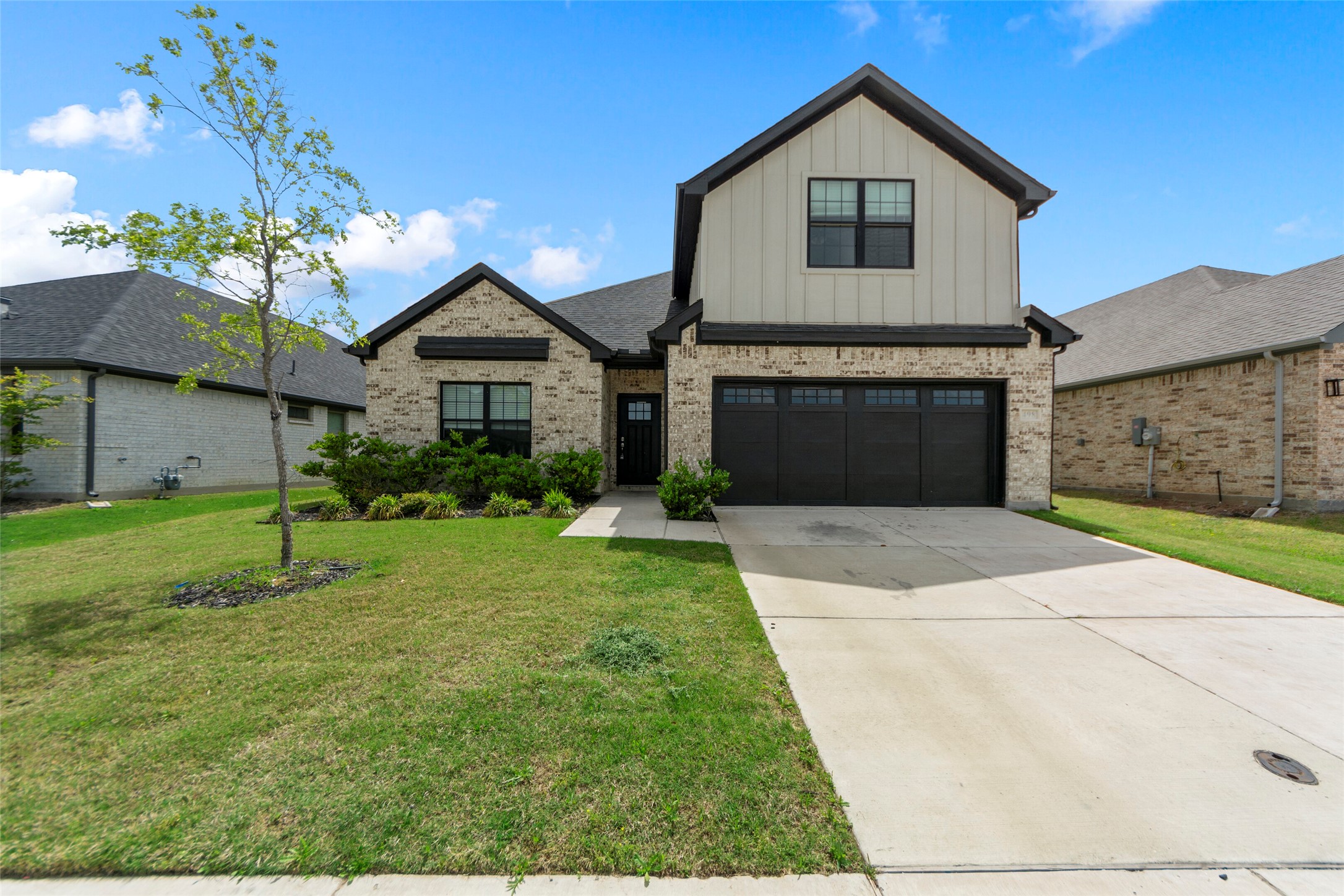 498 Oak Creek Drive Lavon TX 75166