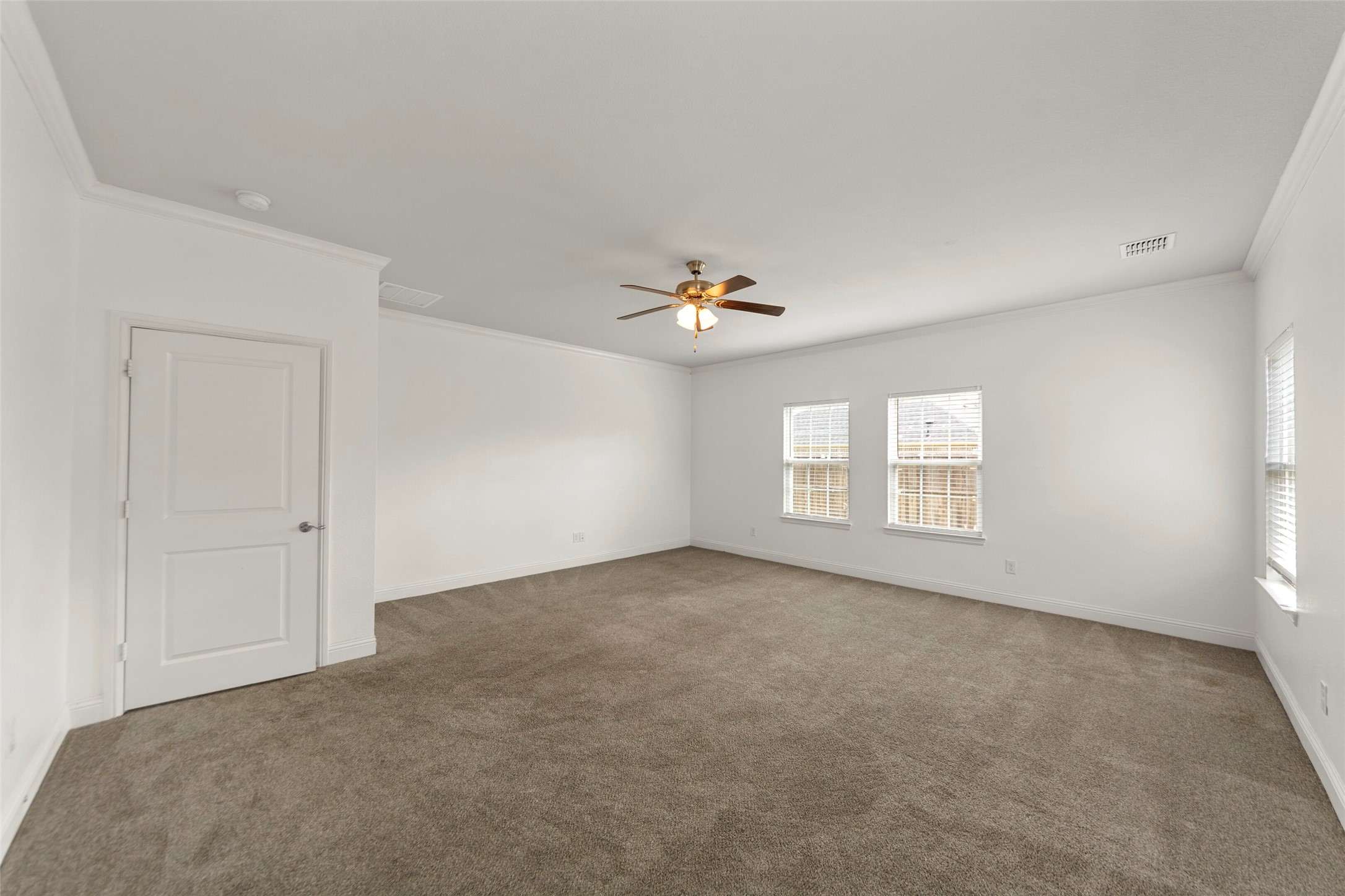 498 Oak Creek Drive Lavon TX 75166