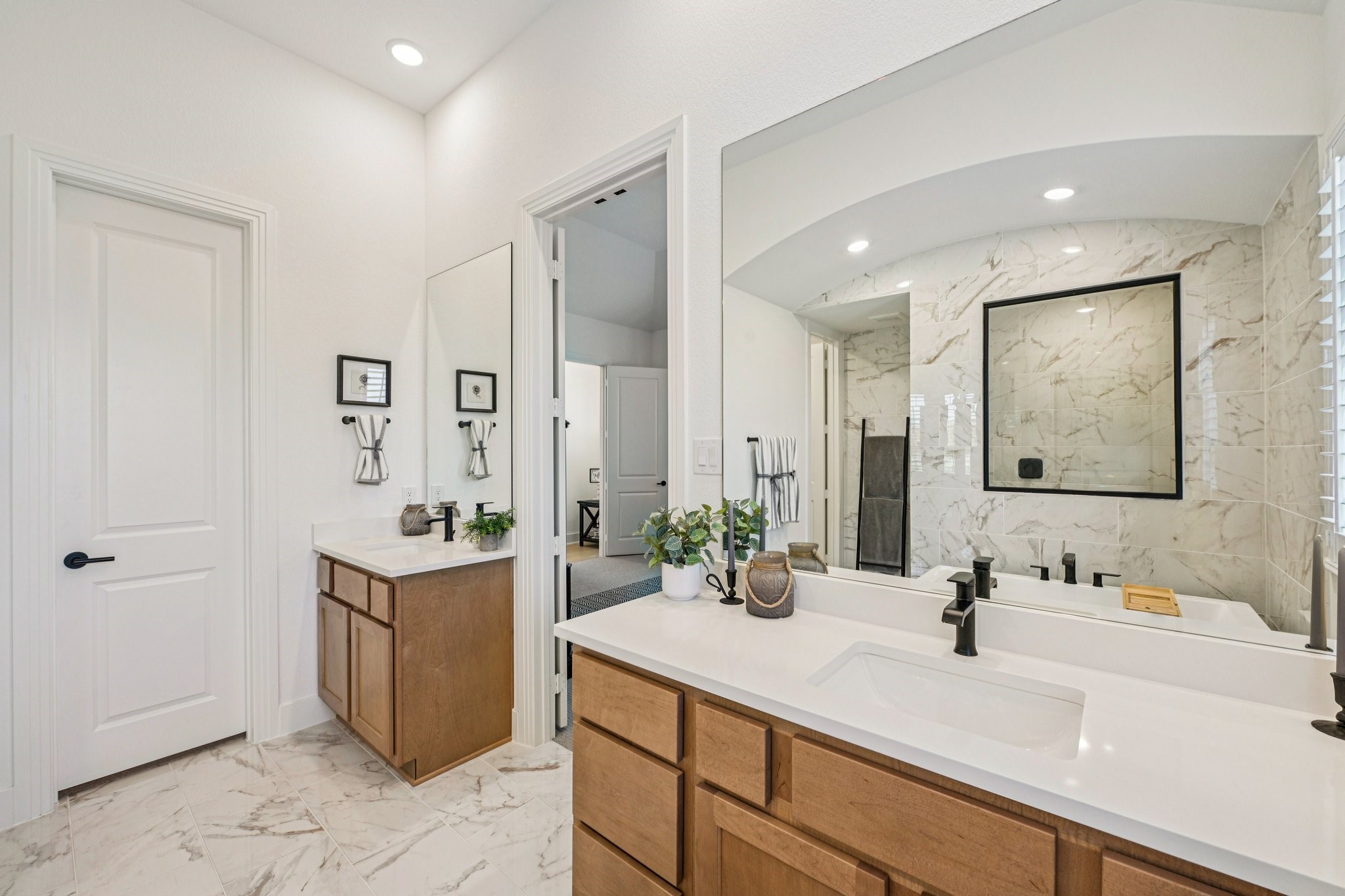 2264 Emerald Drive Waxahachie TX 75167