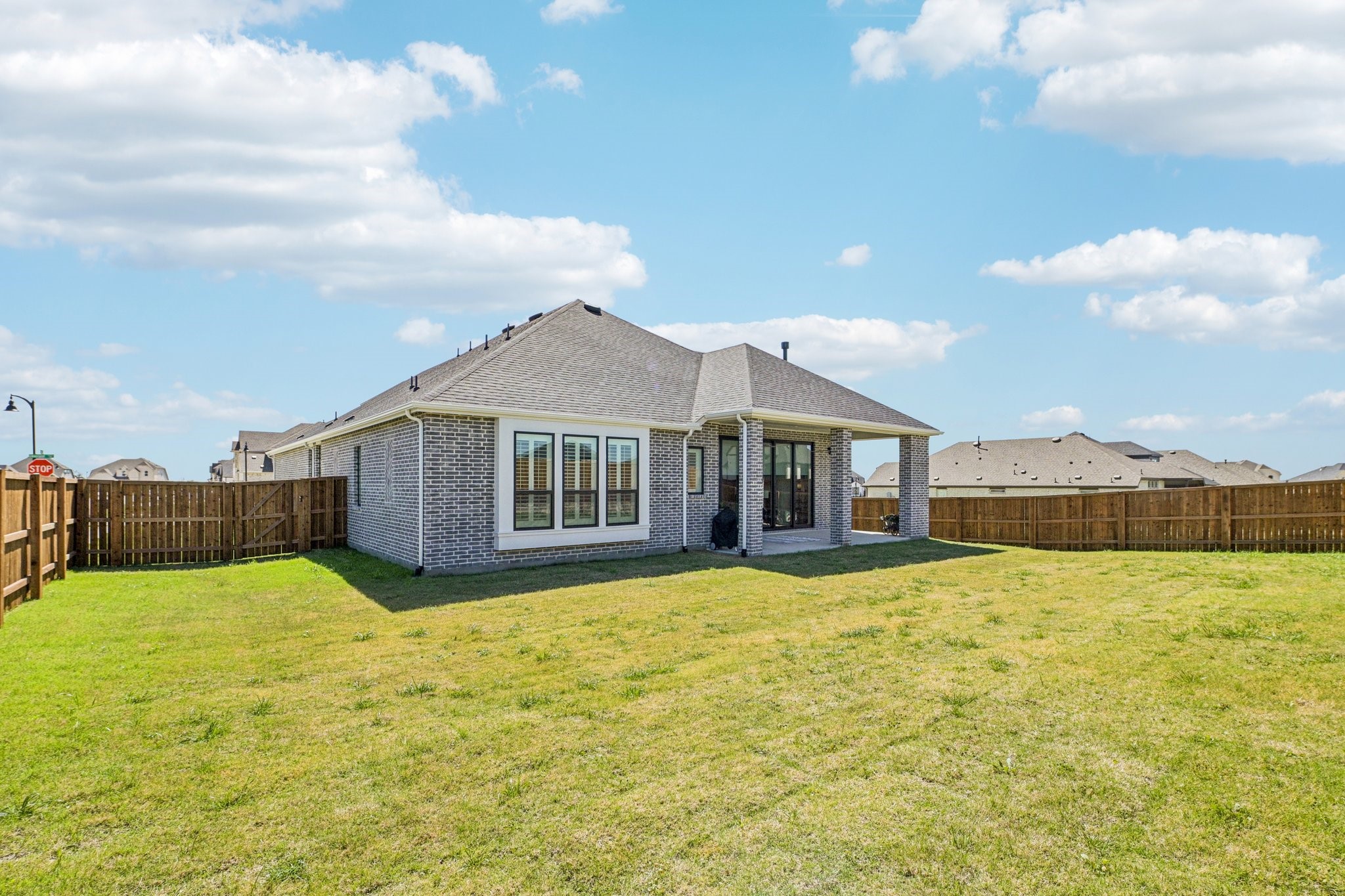 2264 Emerald Drive Waxahachie TX 75167