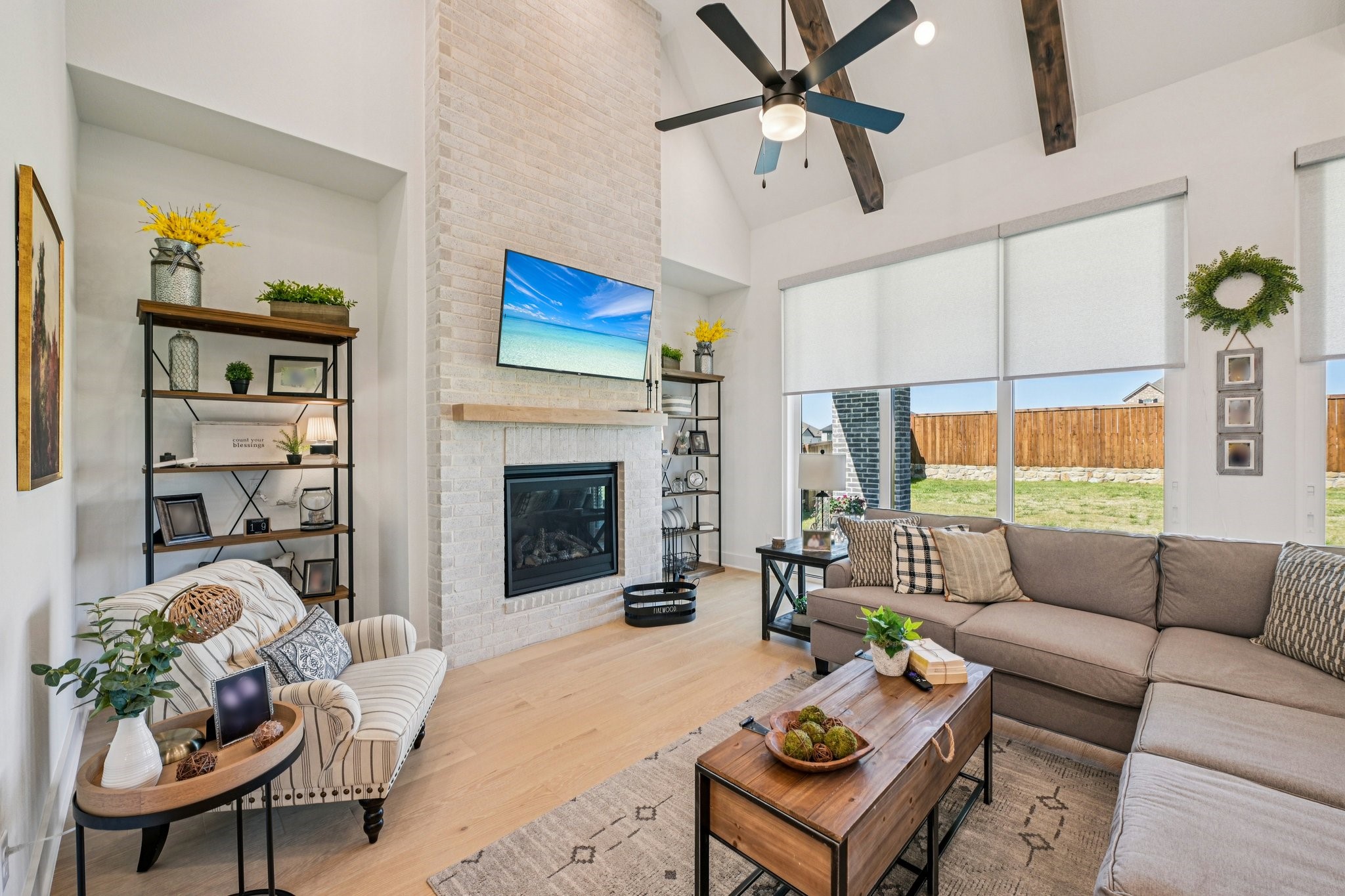 2264 Emerald Drive Waxahachie TX 75167