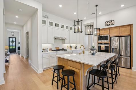 2264 Emerald Drive Waxahachie TX 75167
