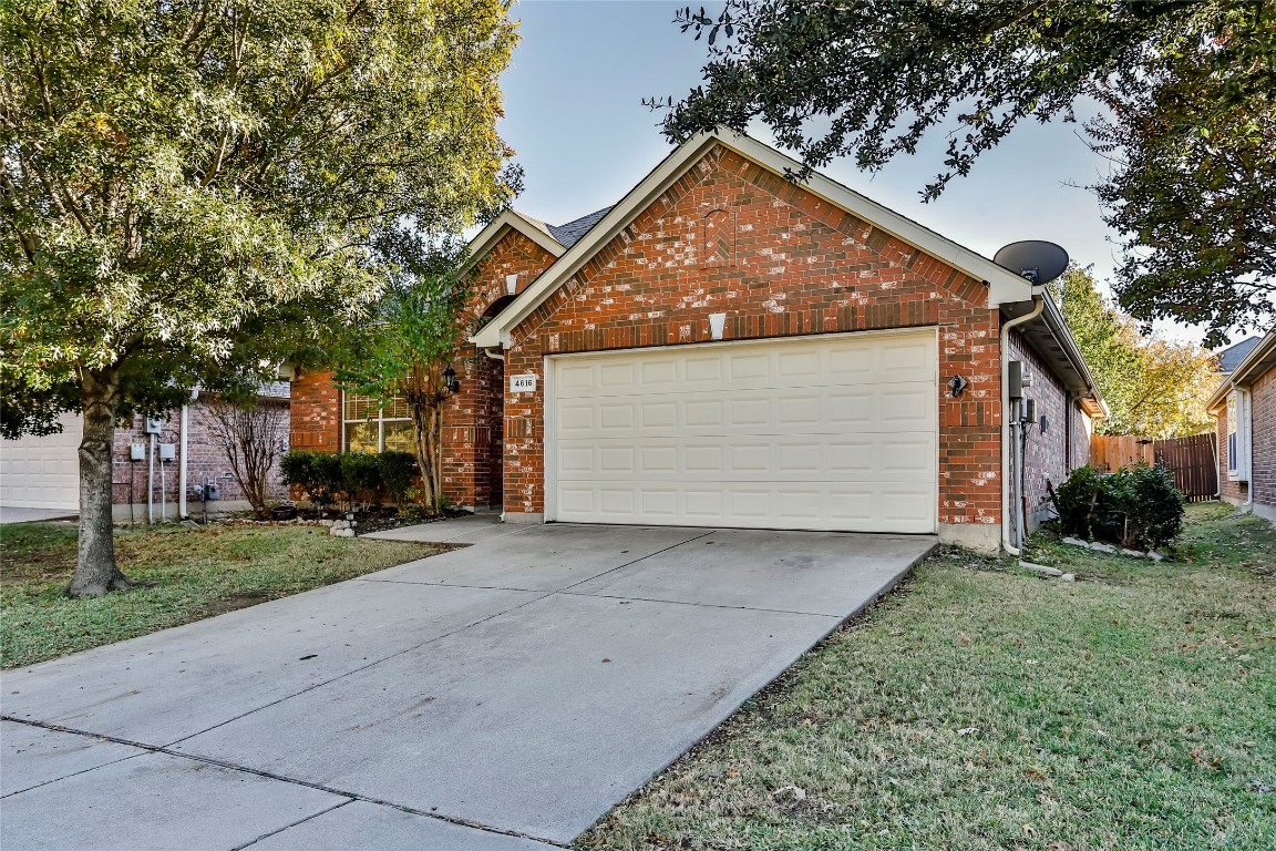 4616 Daisy Leaf Drive Fort Worth TX 76244