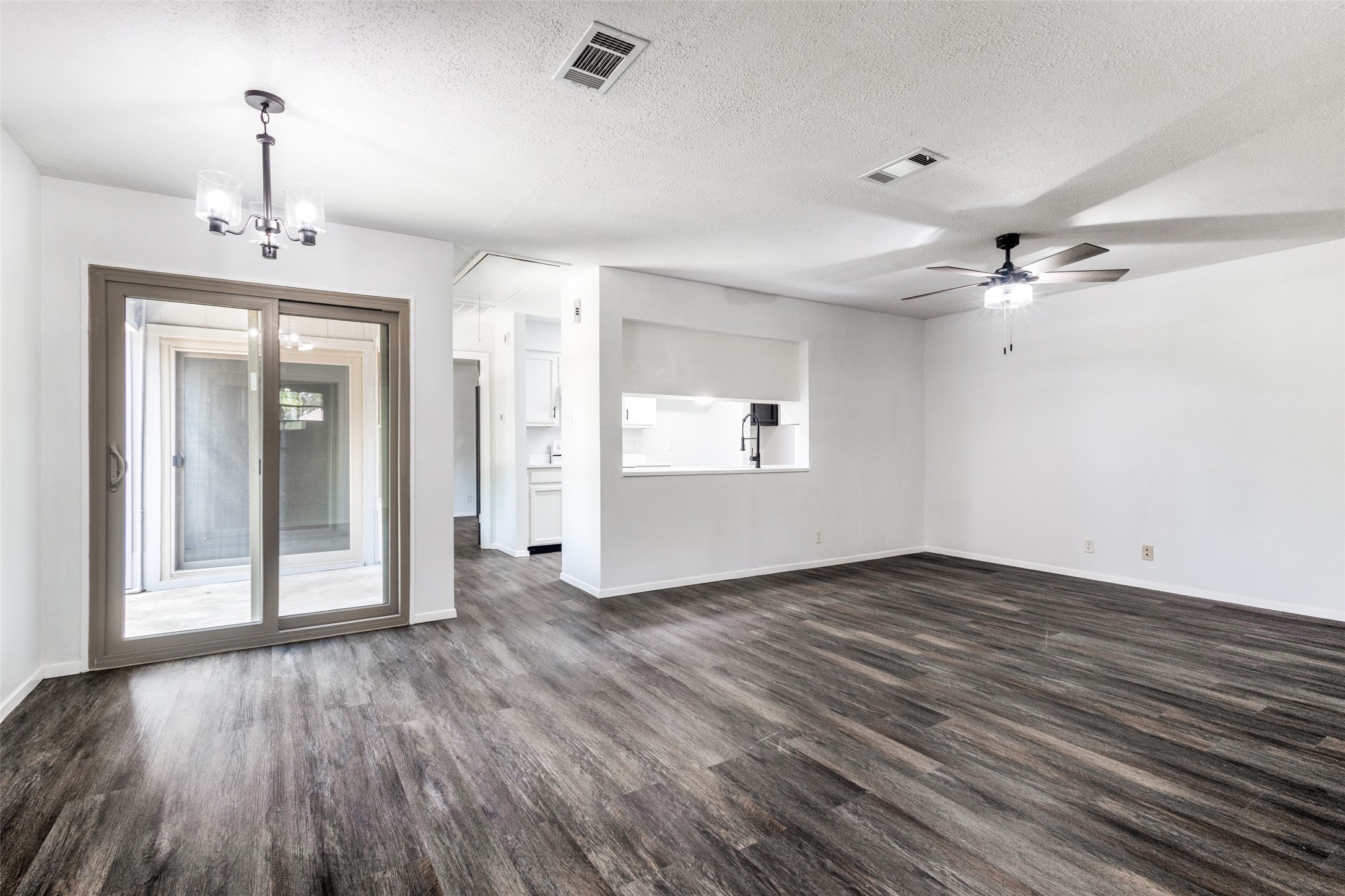 3326 Gardenview Circle Denton TX 76207