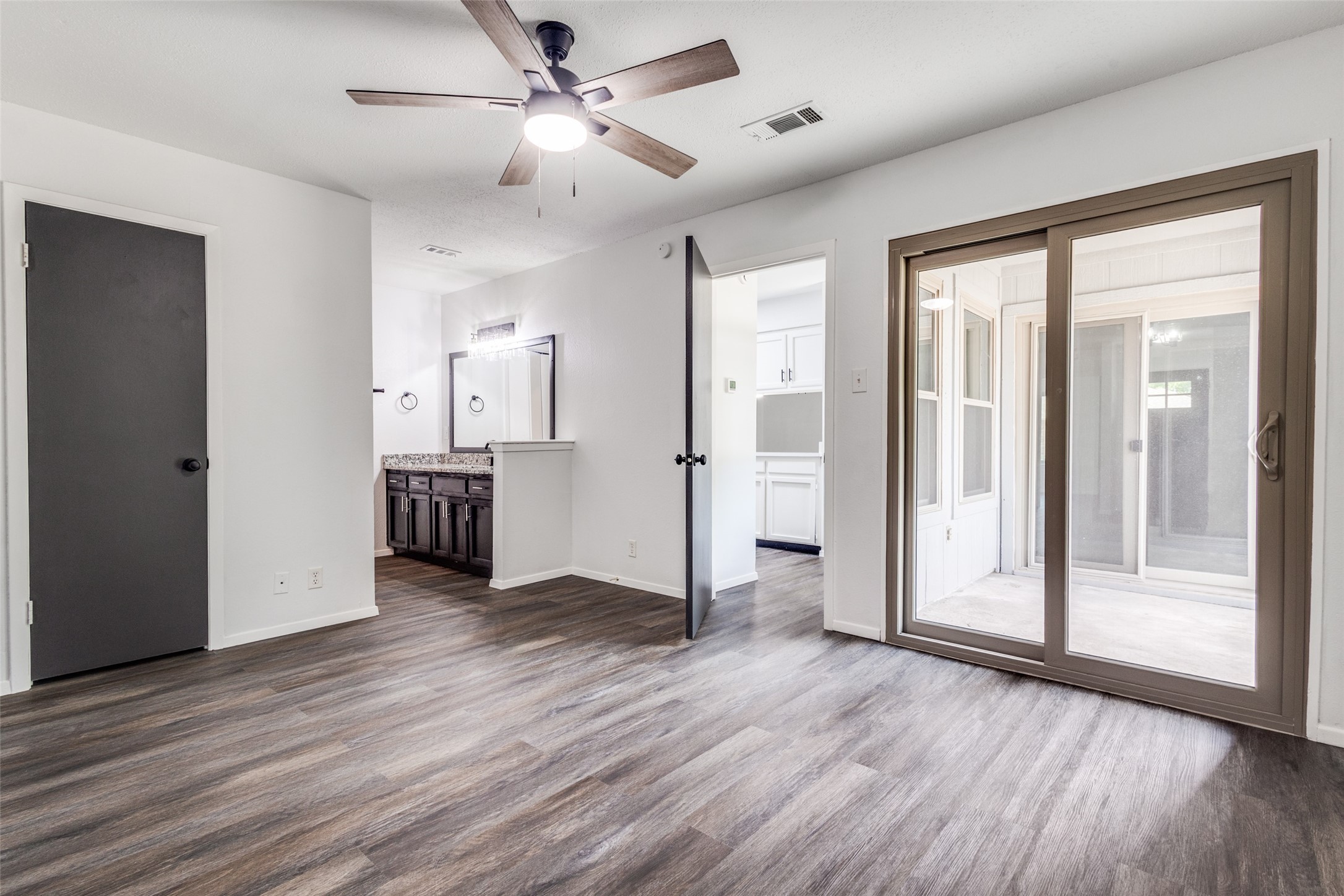 3326 Gardenview Circle Denton TX 76207