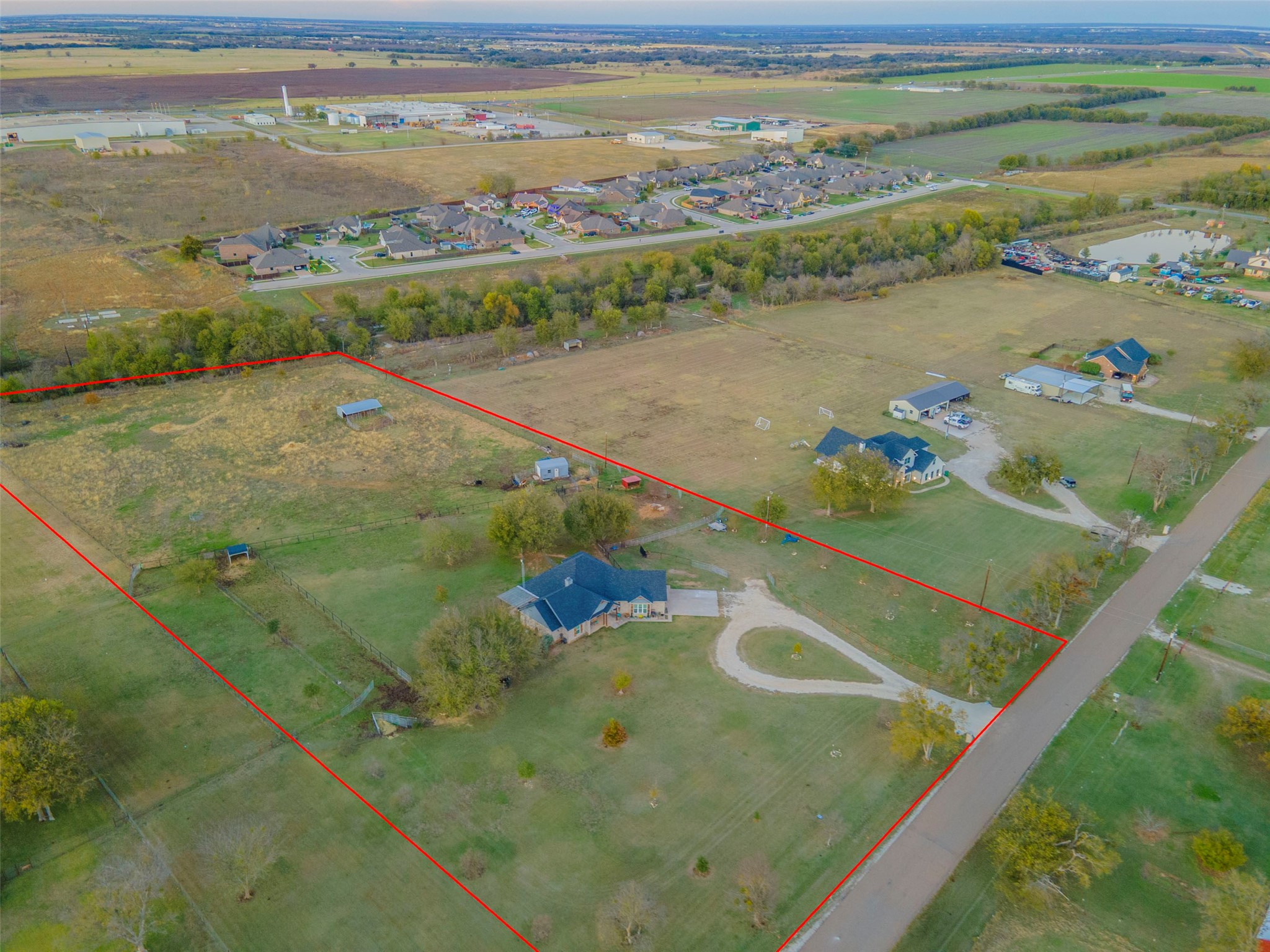 308 Wildflower Mcgregor TX 76657