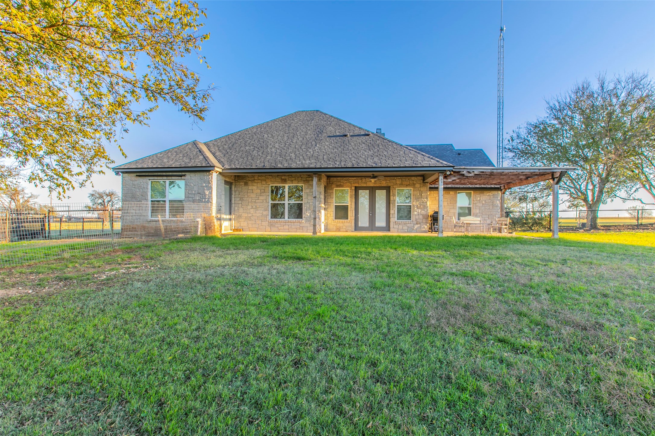 308 Wildflower Mcgregor TX 76657