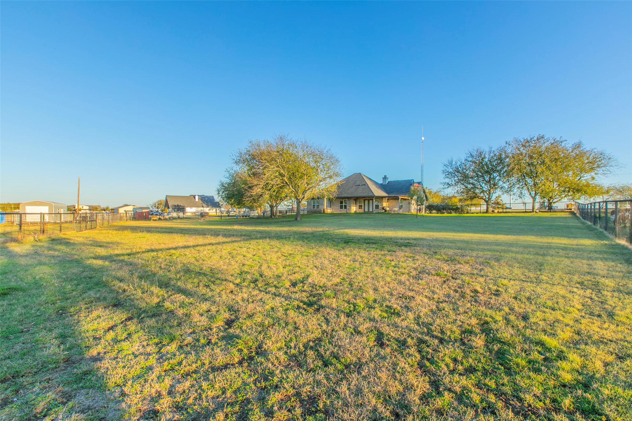 308 Wildflower Mcgregor TX 76657