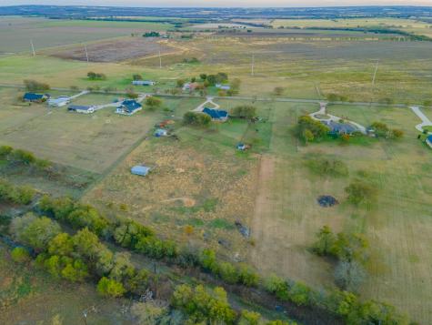 308 Wildflower McGregor TX 76657