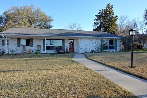 2120 Oaklawn Drive Stephenville TX 76401