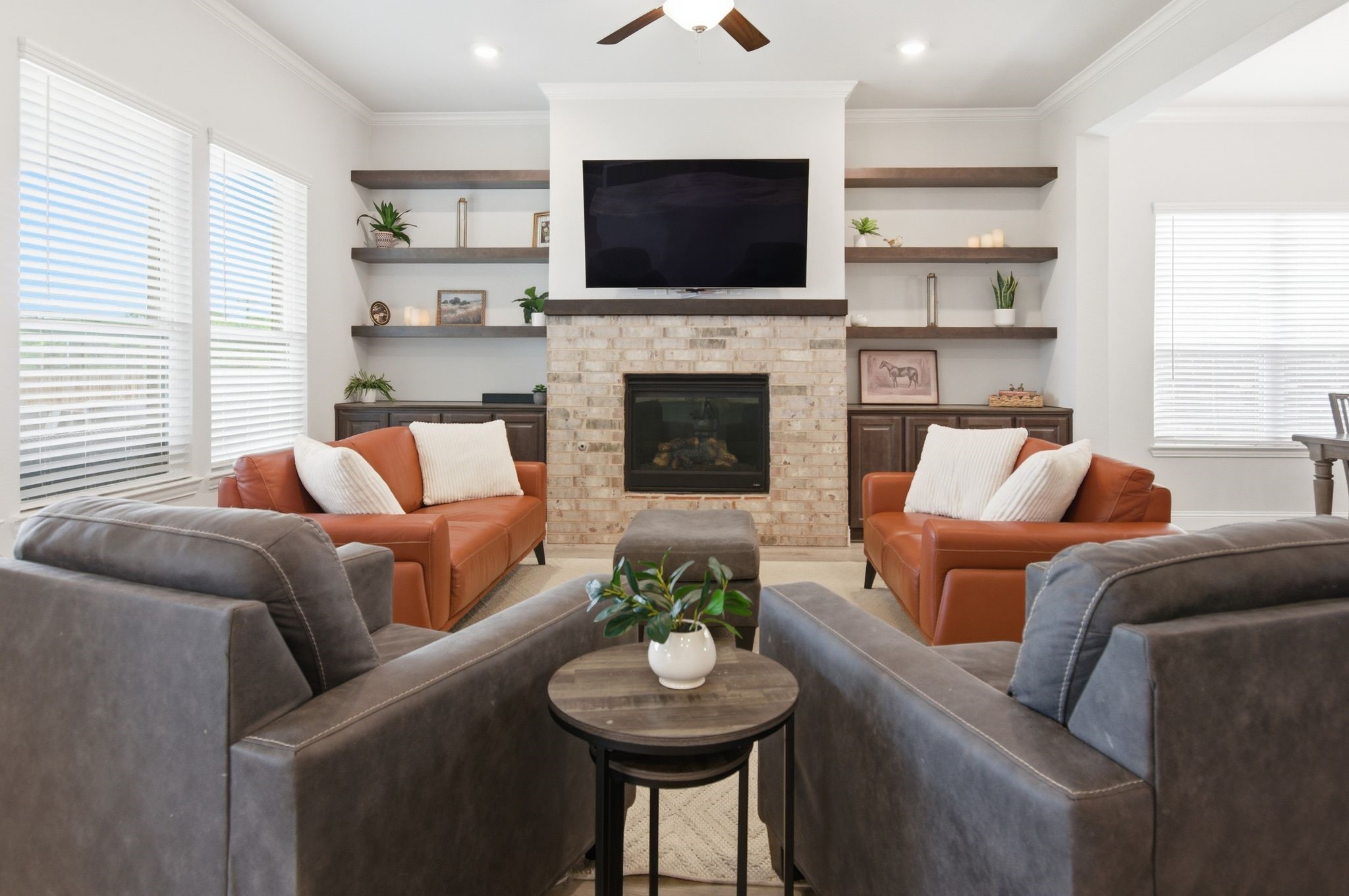 1112 Rushmore Drive Burleson TX 76028
