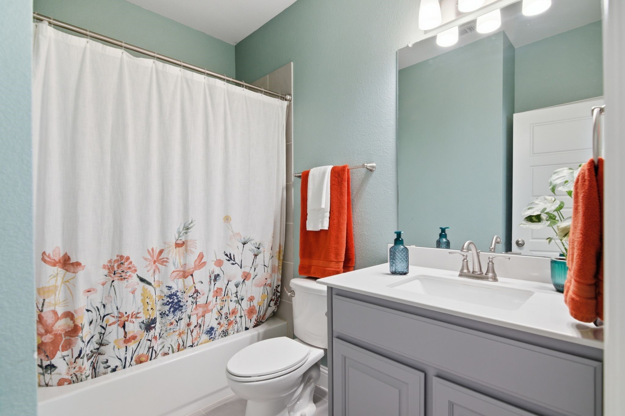 1112 Rushmore Drive Burleson TX 76028