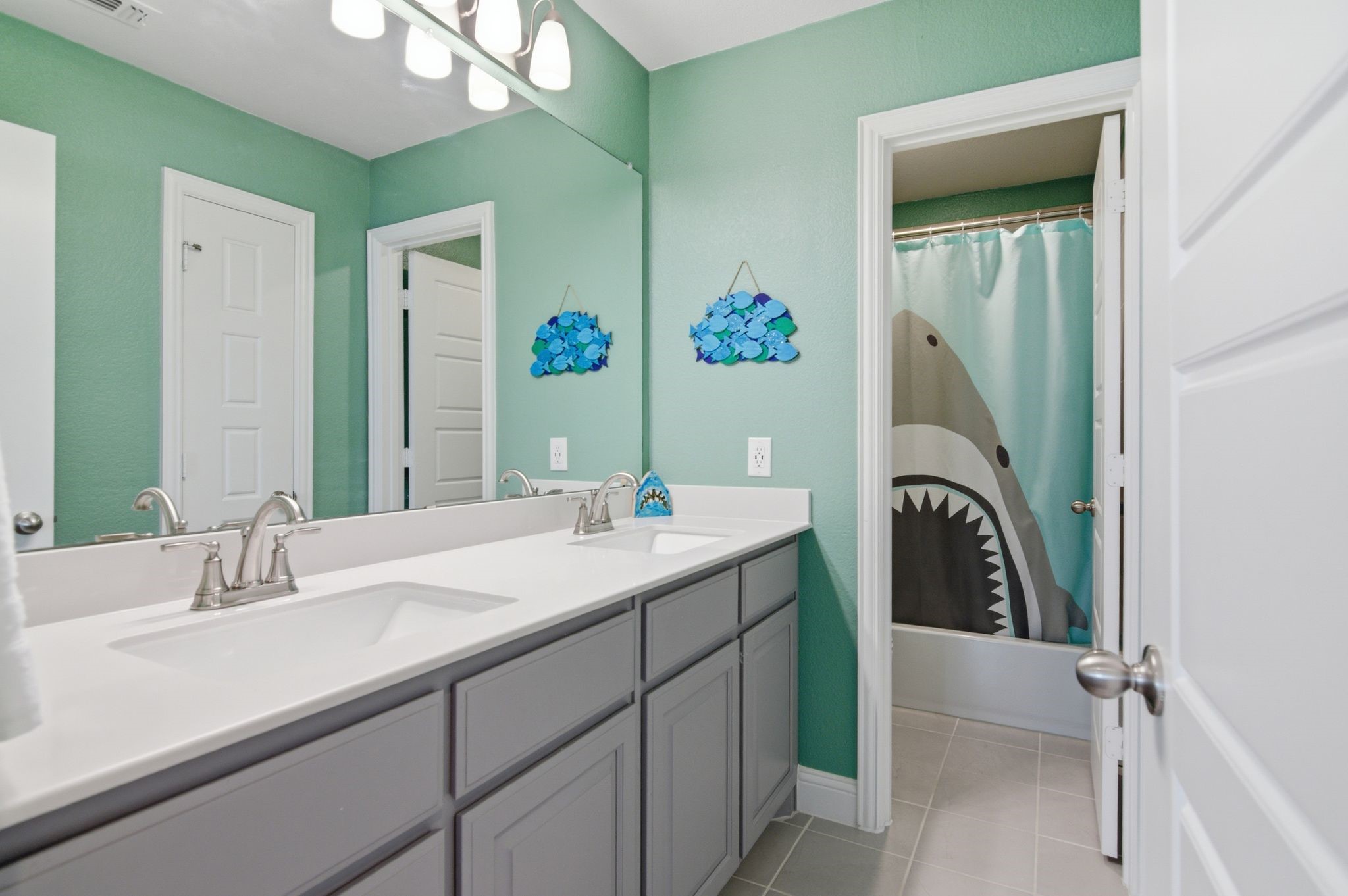 1112 Rushmore Drive Burleson TX 76028