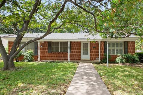 5050 Lubbock Avenue Fort Worth TX 76115