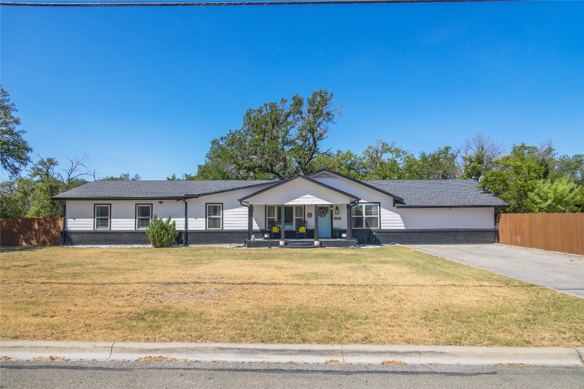 3209 4th Street Brownwood TX 76801