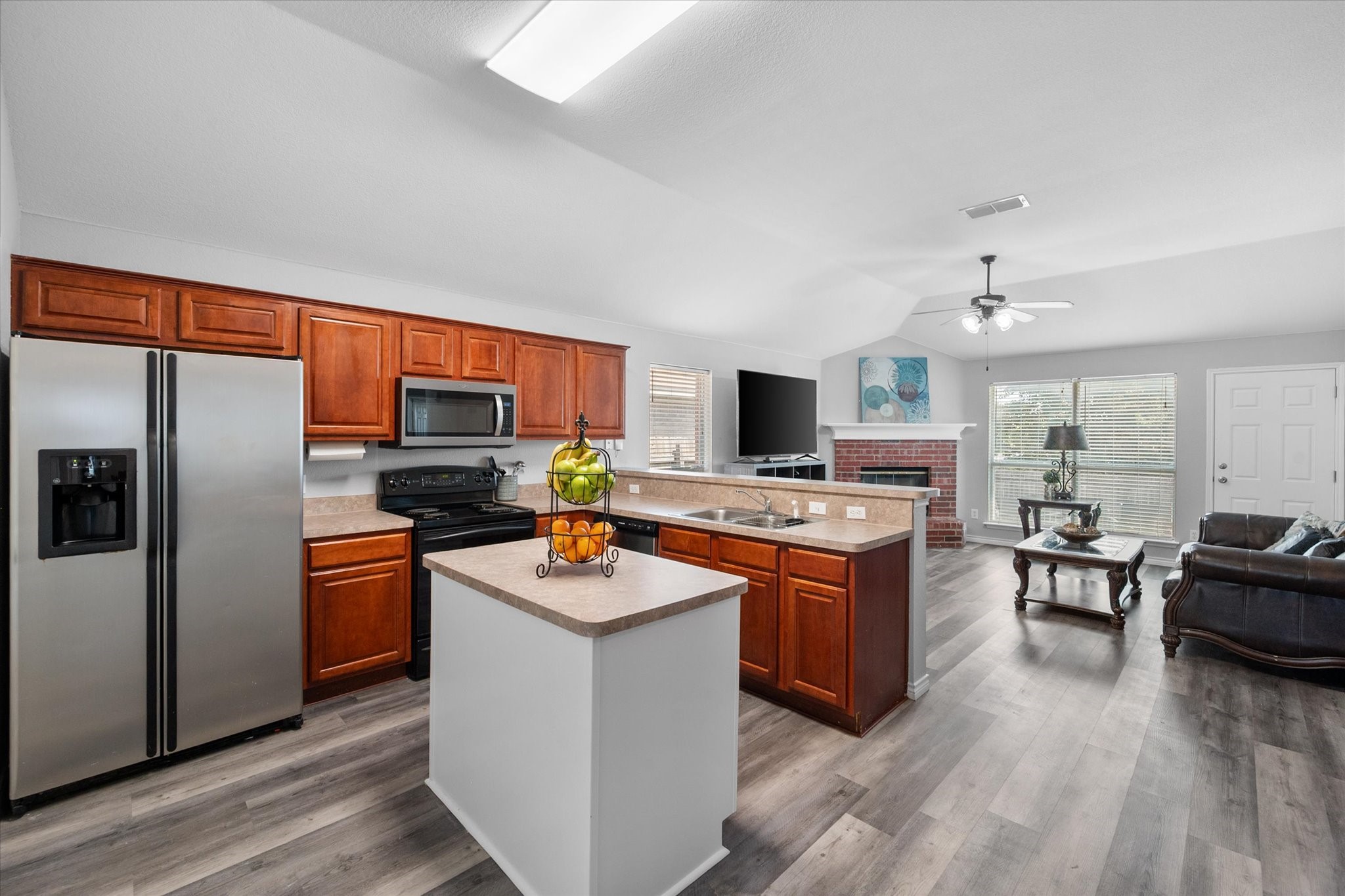 7321 Grass Valley Trail Fort Worth TX 76123