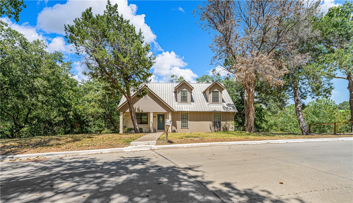 9535 Brookhollow Drive Woodway TX 76712