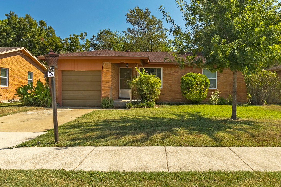 3316 Lakeland Street Fort Worth TX 76111