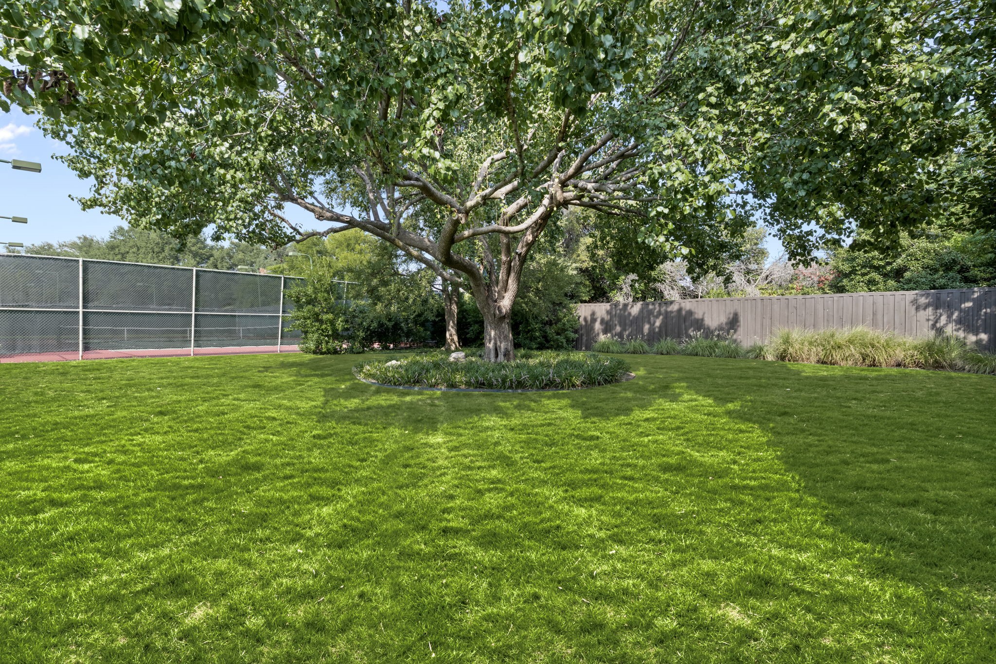 6018 Rose Grove Court Dallas TX 75248