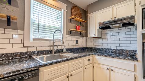 8147 Fawn Circle Granbury TX 76049