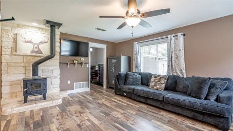 8147 Fawn Circle Granbury TX 76049