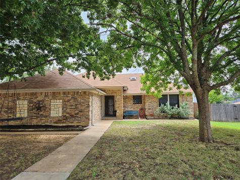 429 Black Oak Lane Burleson TX 76028