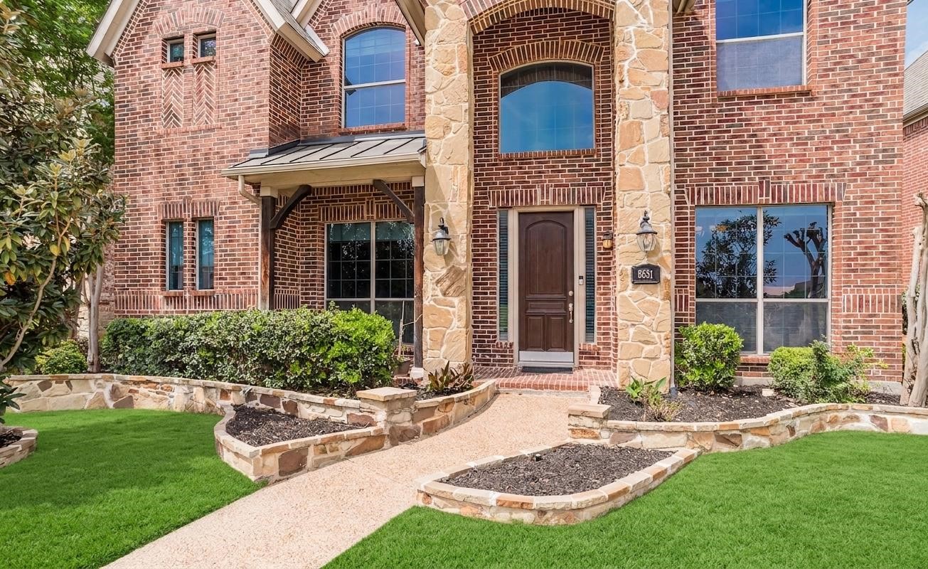 8631 Lohr Valley Road Irving TX 75063