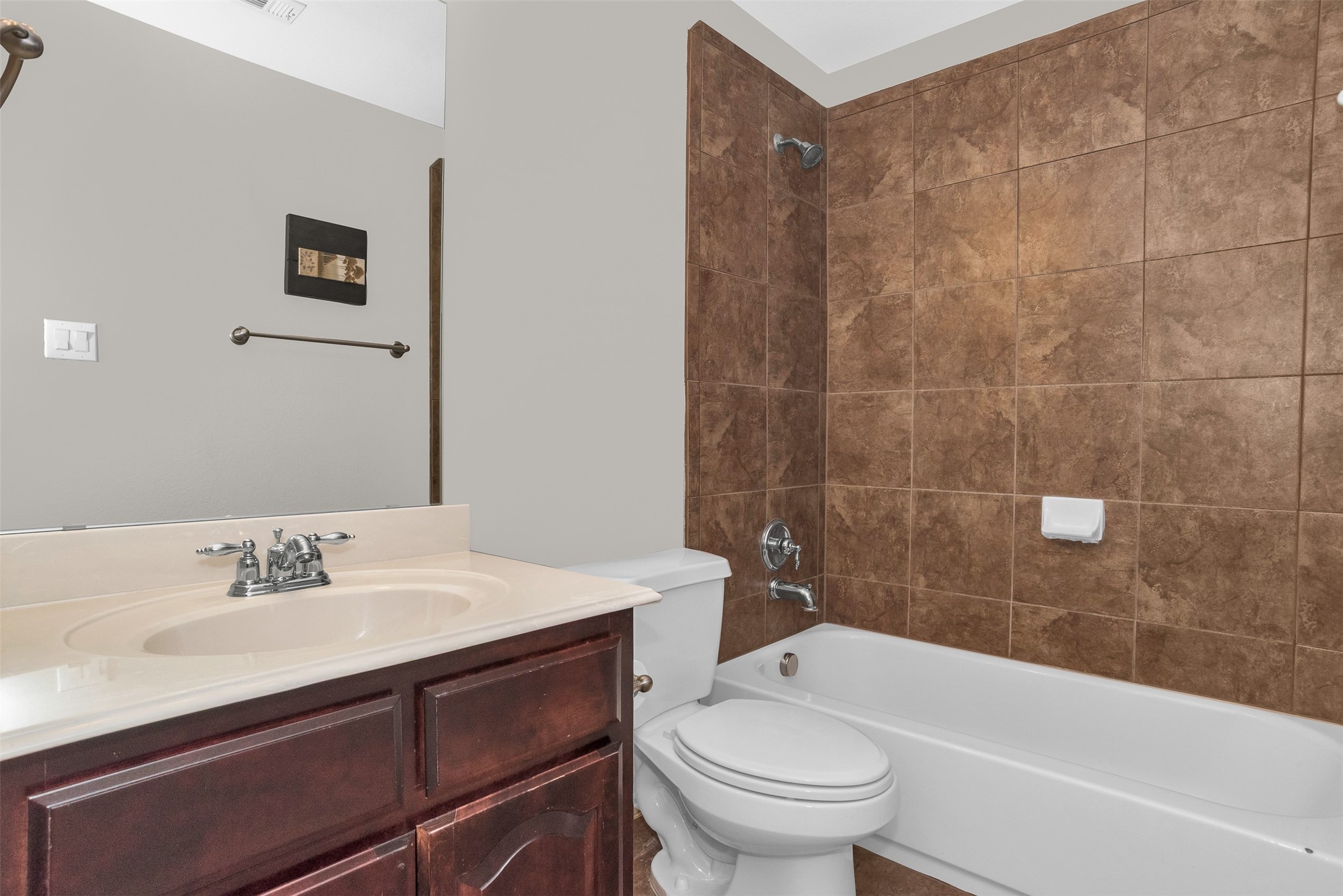 8631 Lohr Valley Road Irving TX 75063