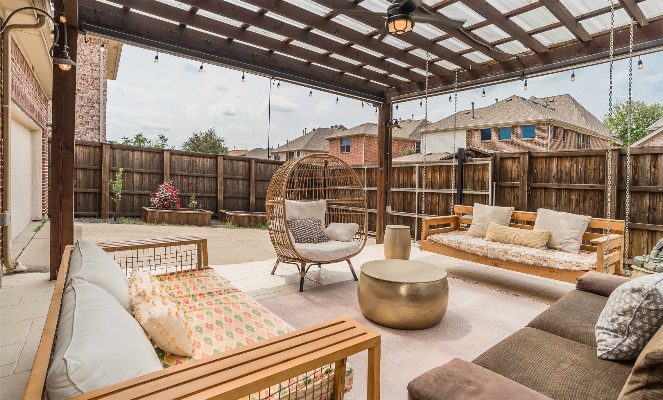 8631 Lohr Valley Road Irving TX 75063