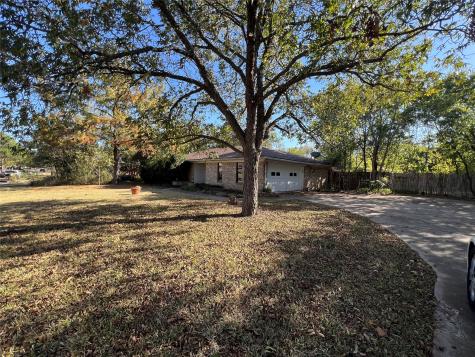 1713 Woodhaven Drive Seagoville TX 75159