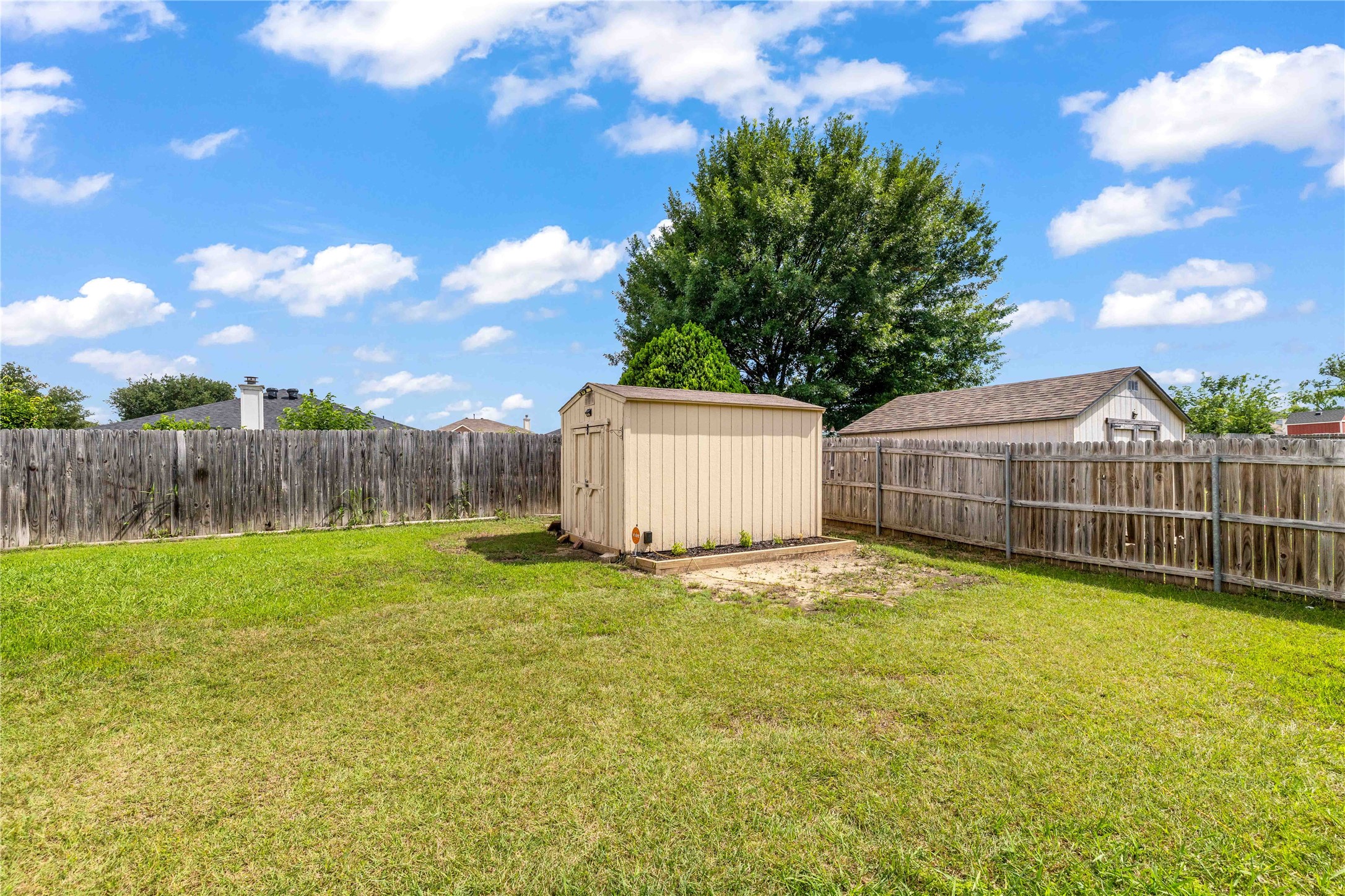 1402 Anglican Drive Arlington TX 76002