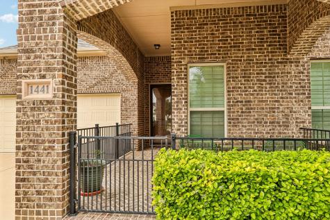 1441 Isabella Lane Savannah TX 76227