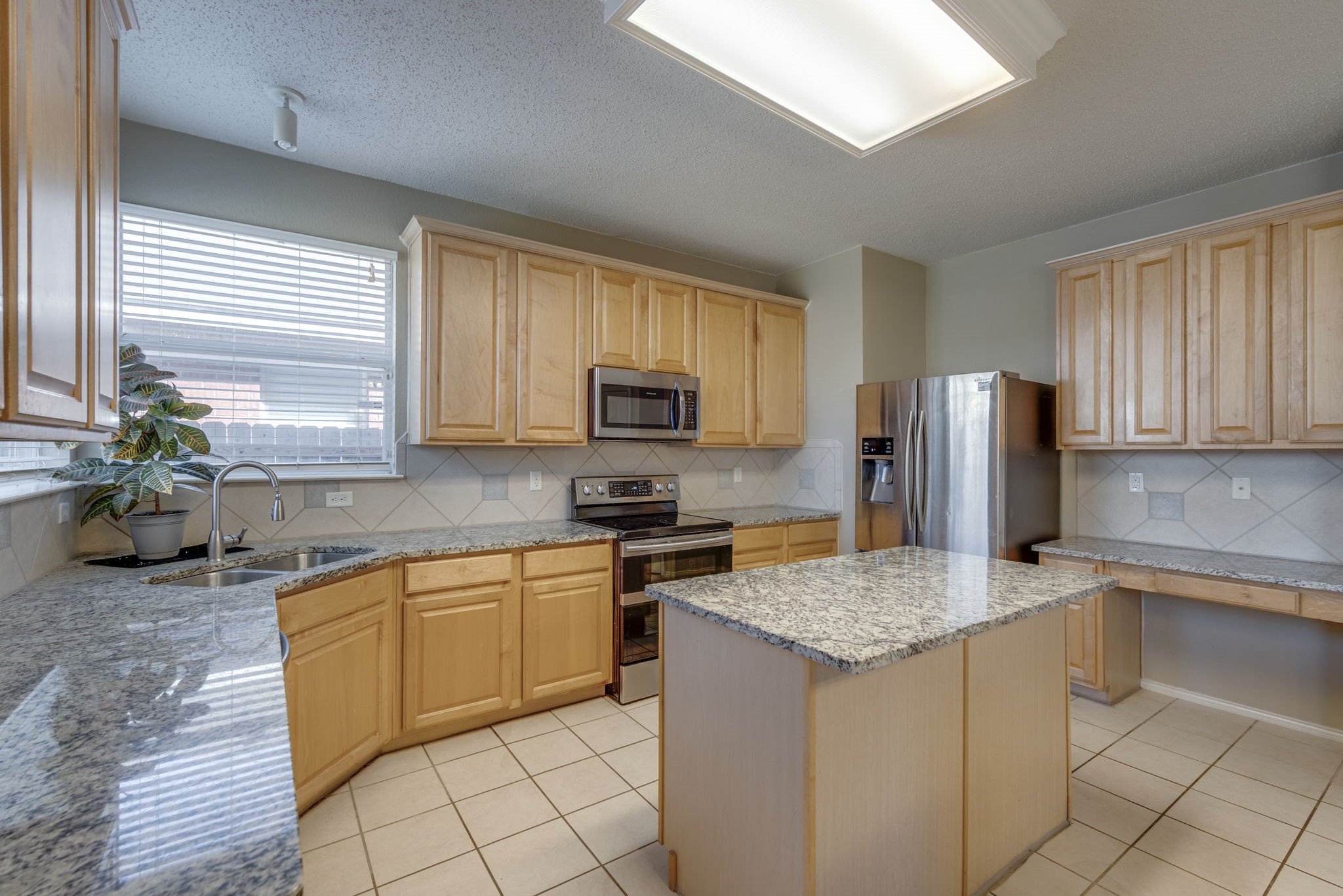 4640 Summer Oaks Lane Fort Worth TX 76123