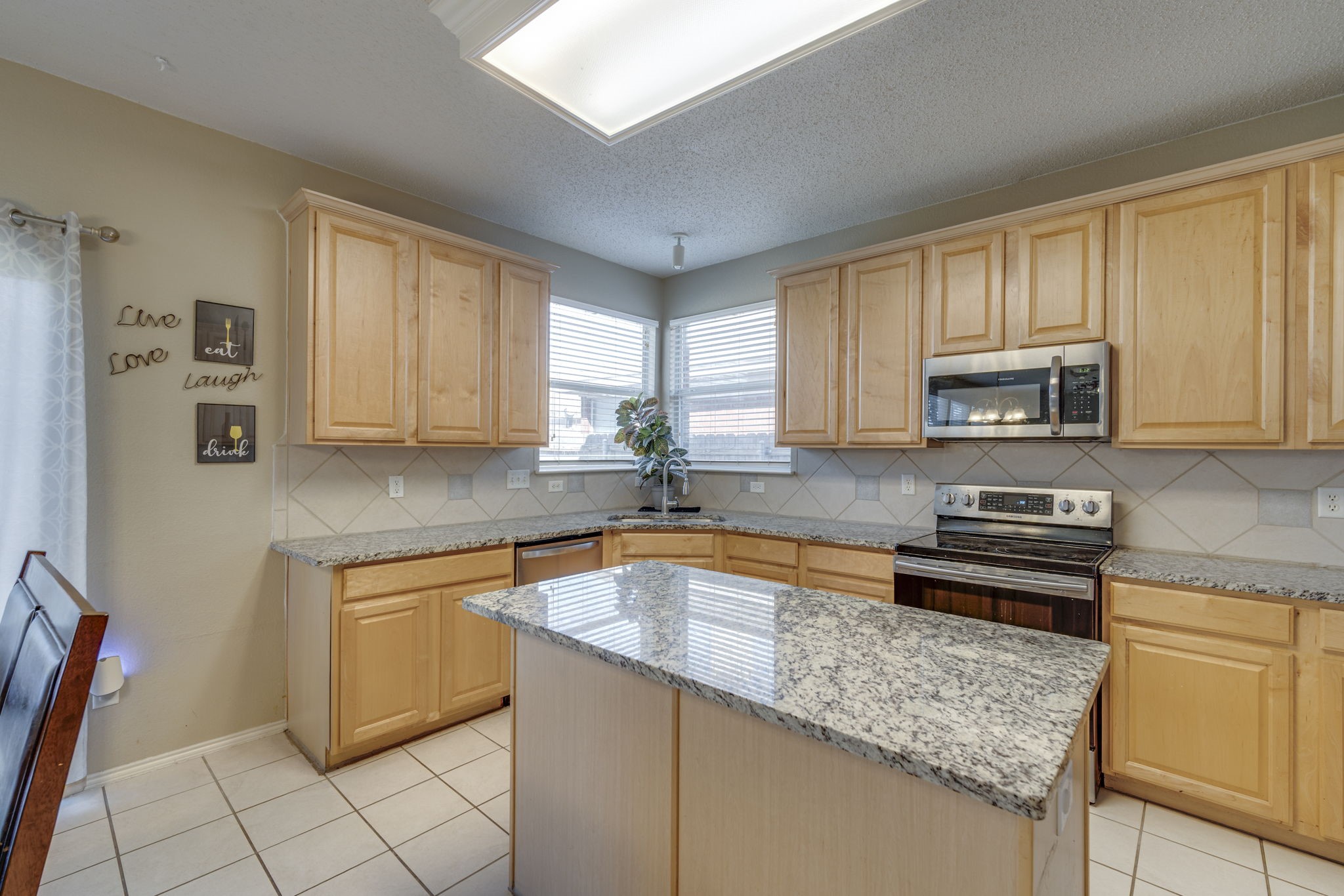 4640 Summer Oaks Lane Fort Worth TX 76123