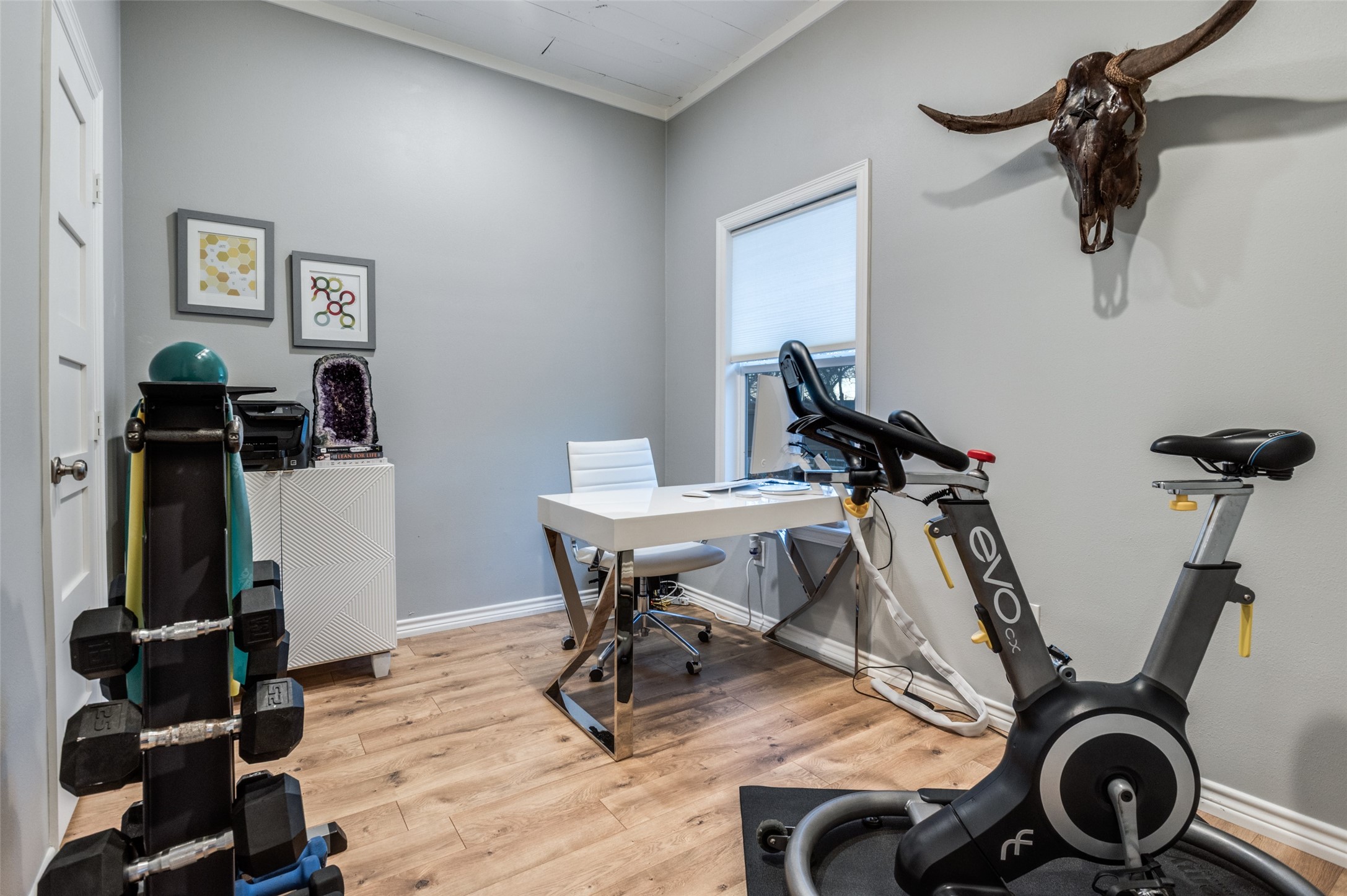 907 E Texas Street Grapevine TX 76051