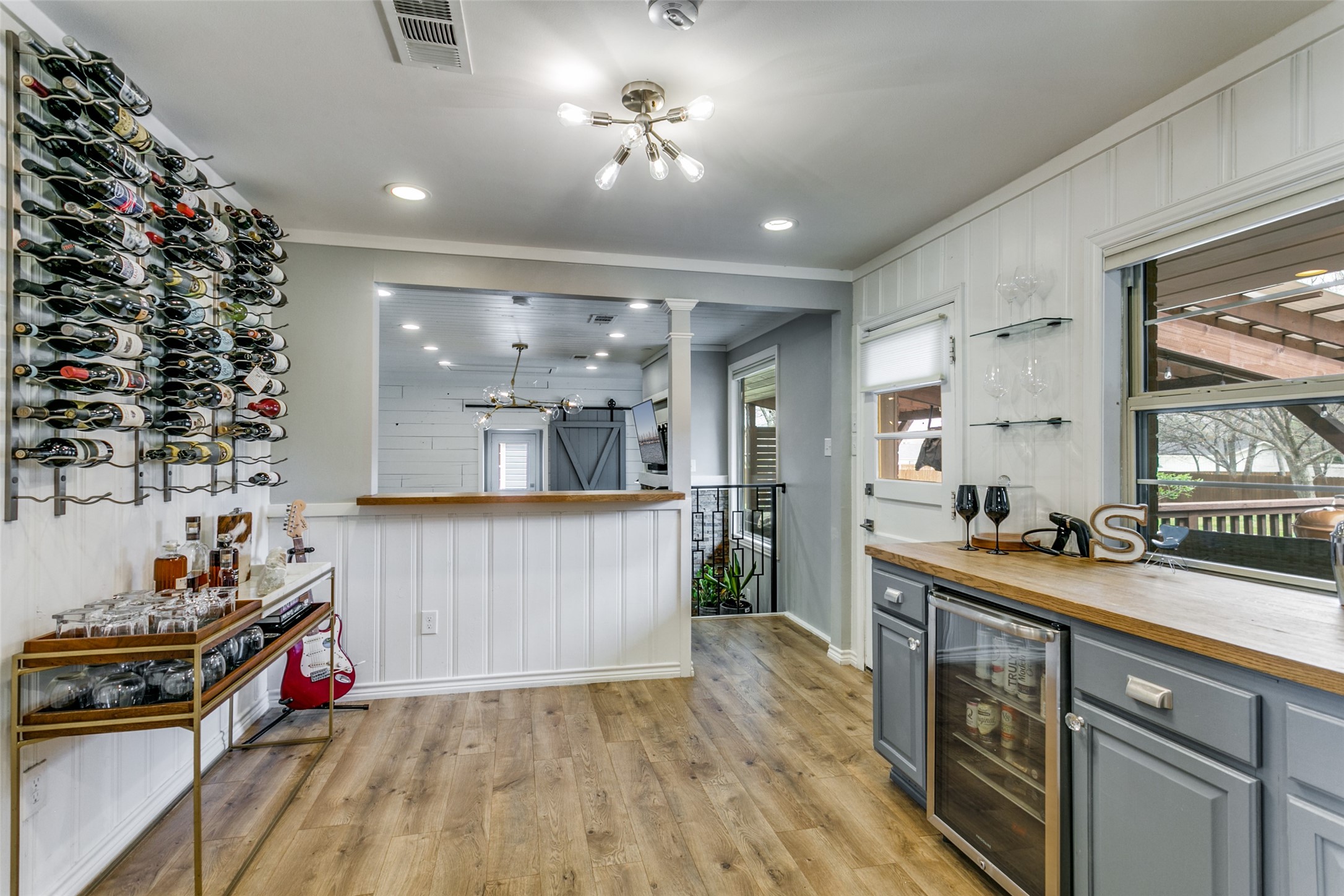 907 E Texas Street Grapevine TX 76051