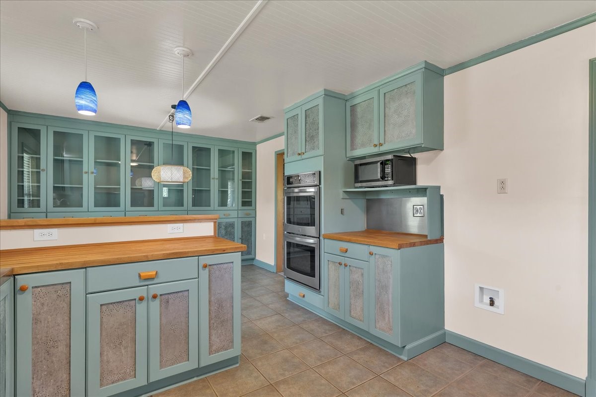 1900 S Duncanville Road Ovilla TX 75154
