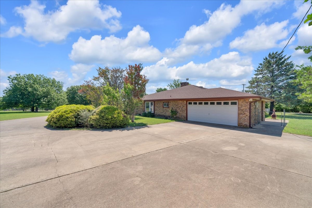 1900 S Duncanville Road Ovilla TX 75154