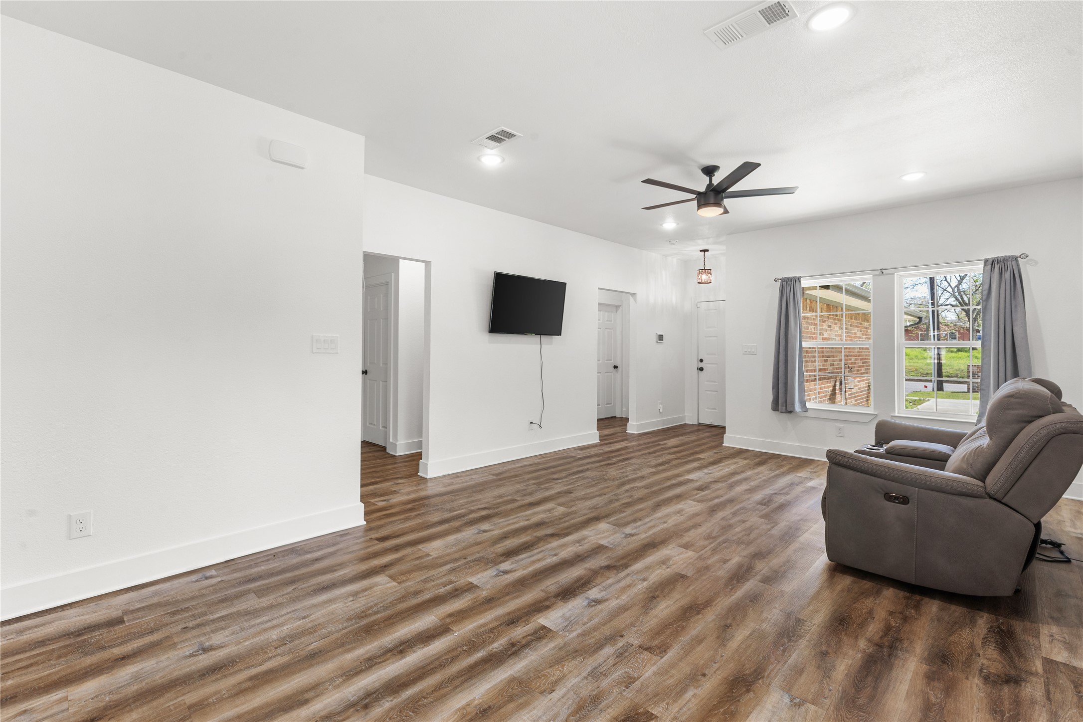 101 Ross Street W Sulphur Springs TX 75482