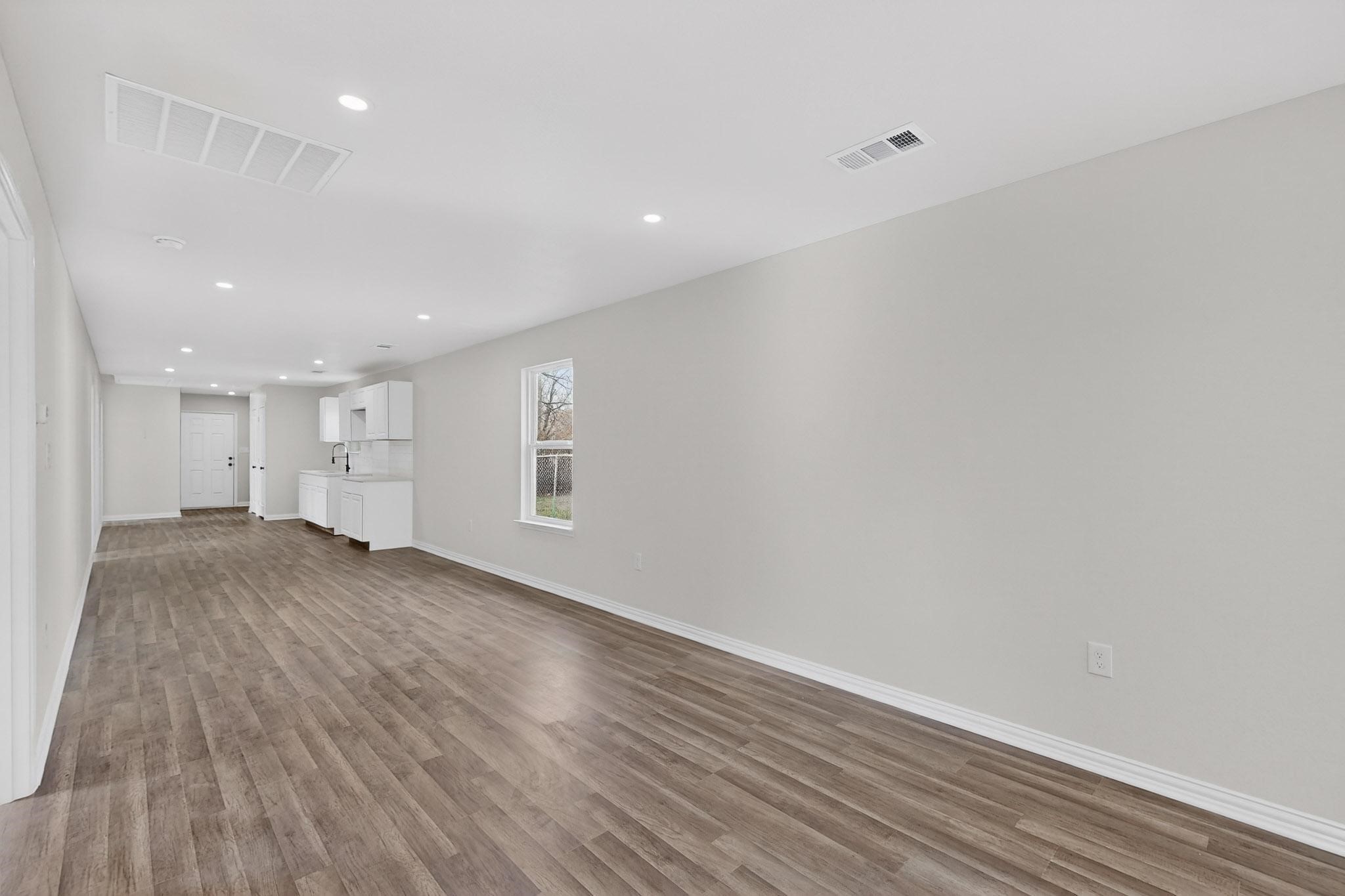 1541 Caldwell Street Dallas TX 75223