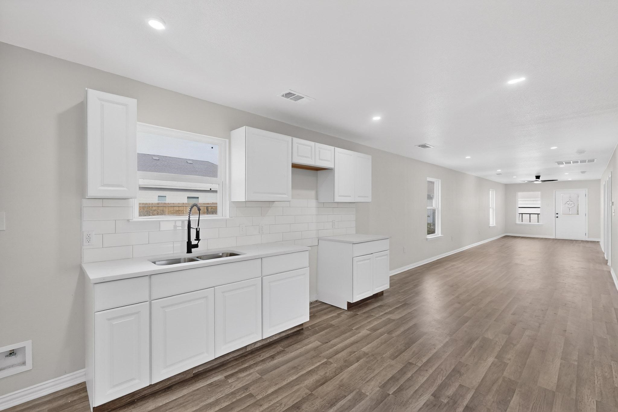 1541 Caldwell Street Dallas TX 75223
